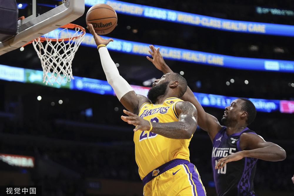 而利物浦中 而利物浦中