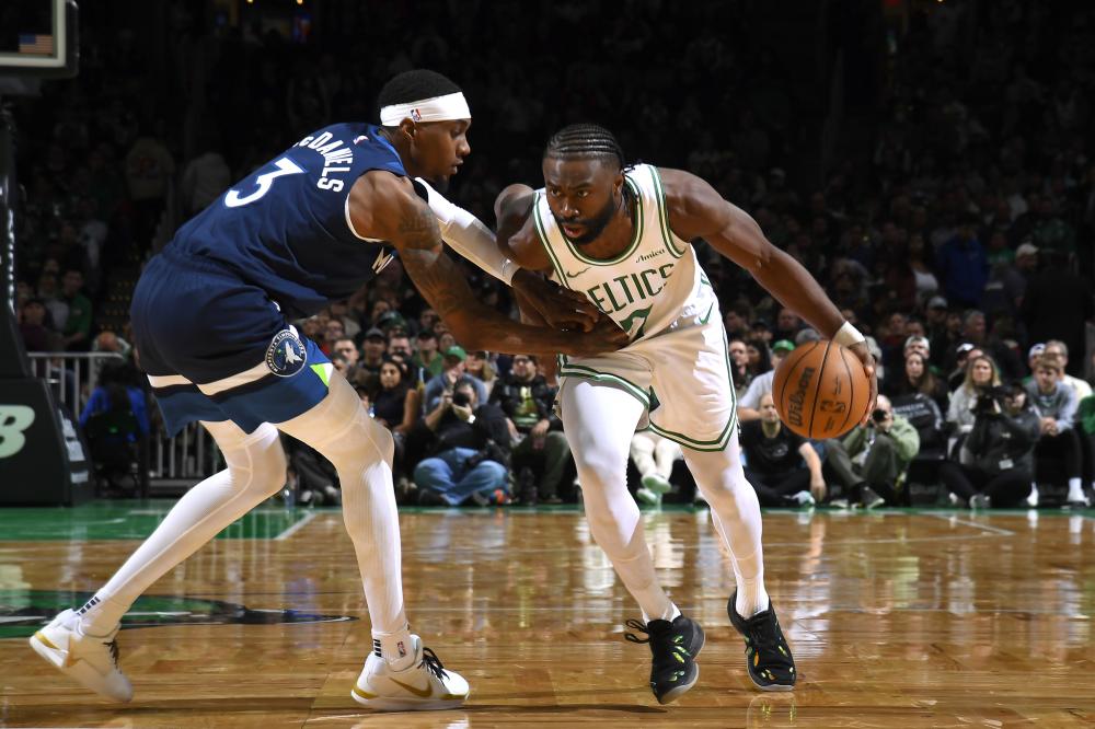 亮眼表现 亮眼表现