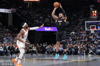 范佩西赛后 范佩西赛后